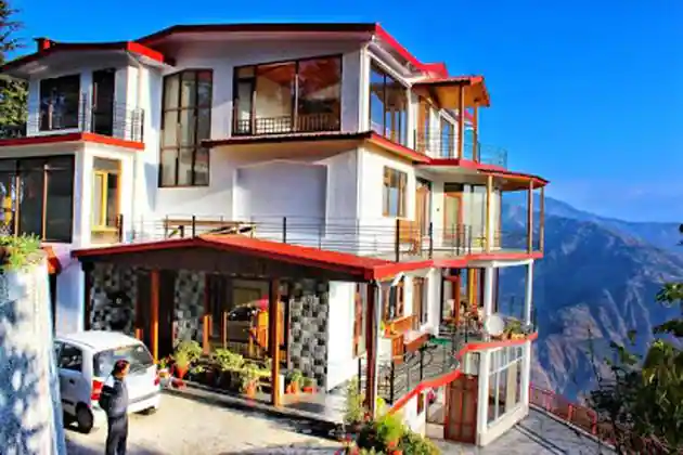 Himachali Sightseeing Mountain View