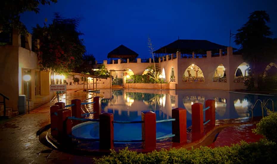 The Country Club Resort