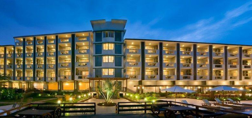 Nagoa Grande Resort